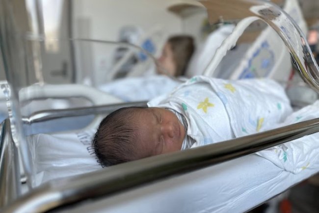 Ten Strategies to Help a New Mother Following an Emergency Hospital Stay