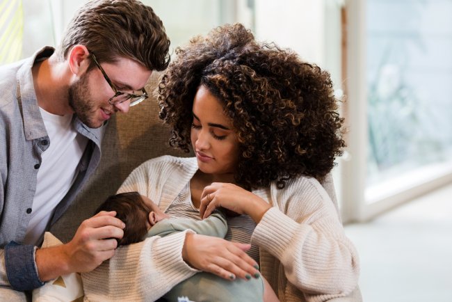 The Unvarnished Truth About Your Husband's Appropriate Level of Baby Help