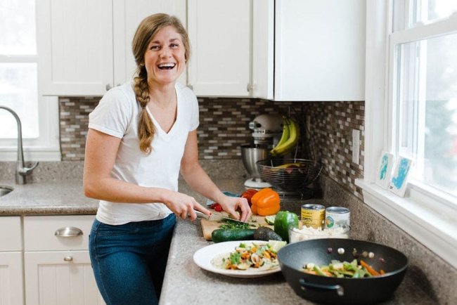 Weekly Meal Planning (Along with the Shopping List That Preserves My Sanity)