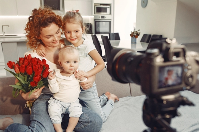 Why We are Done Faking It: The Issue With Perfect Mom Influencers She is back.
