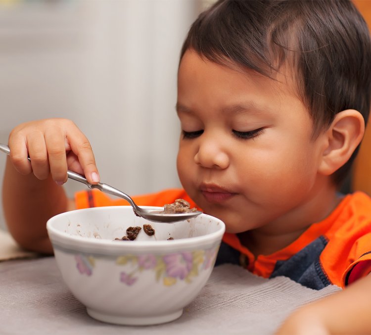 Bite-Sized Milestones: Signs of Solid Food Readiness