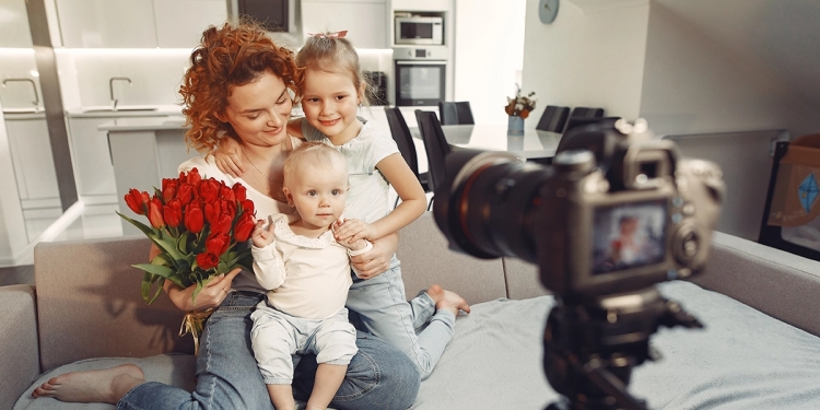 Why We are Done Faking It: The Issue With Perfect Mom Influencers She is back.