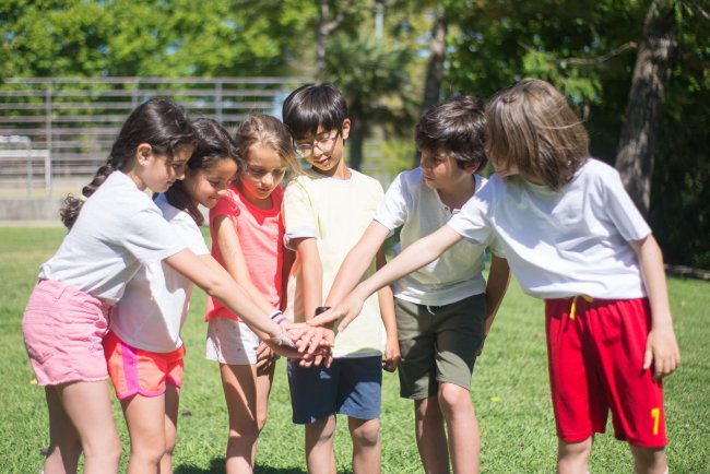 5 Creative and Joyful Ways for Kids to Burn Energy (Without Driving You Up the Wall)