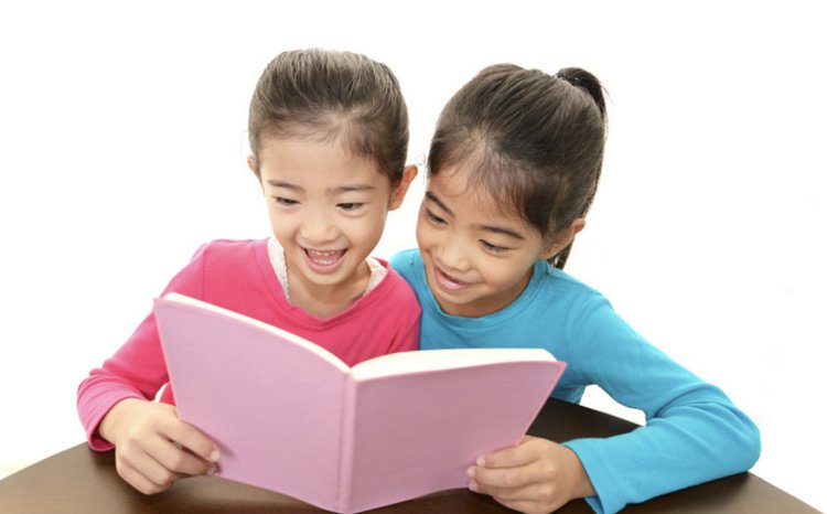 Print vs. Ebooks for Toddlers: Which Is Better for Reading Time?