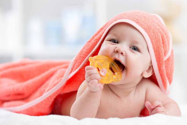 Why Benzocaine Teething Remedies Can Be Dangerous for Babies and What to Use Instead