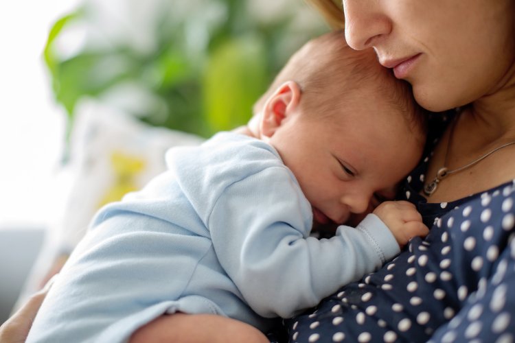 Why Pregnant and Nursing Mothers Should Avoid Marijuana According to Science and Common Sense