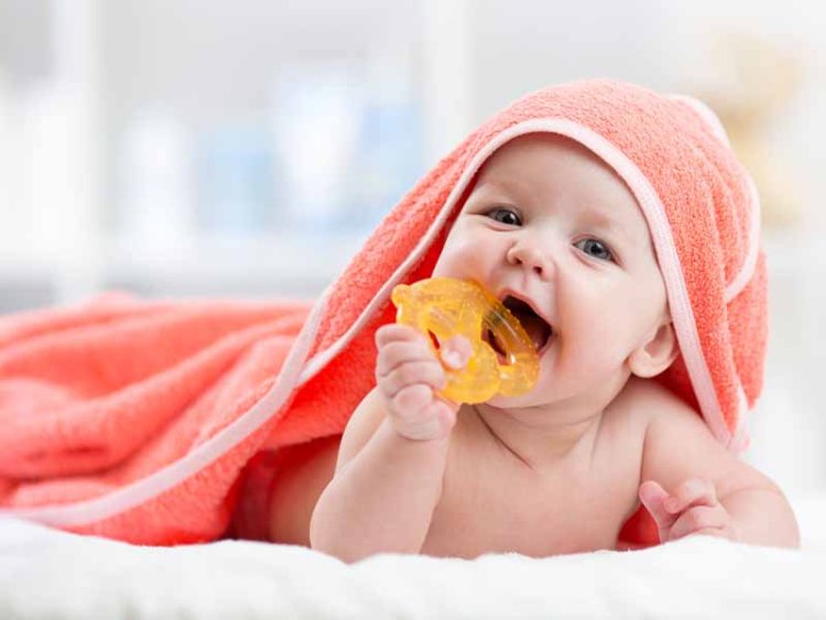 Why Benzocaine Teething Remedies Can Be Dangerous for Babies and What to Use Instead